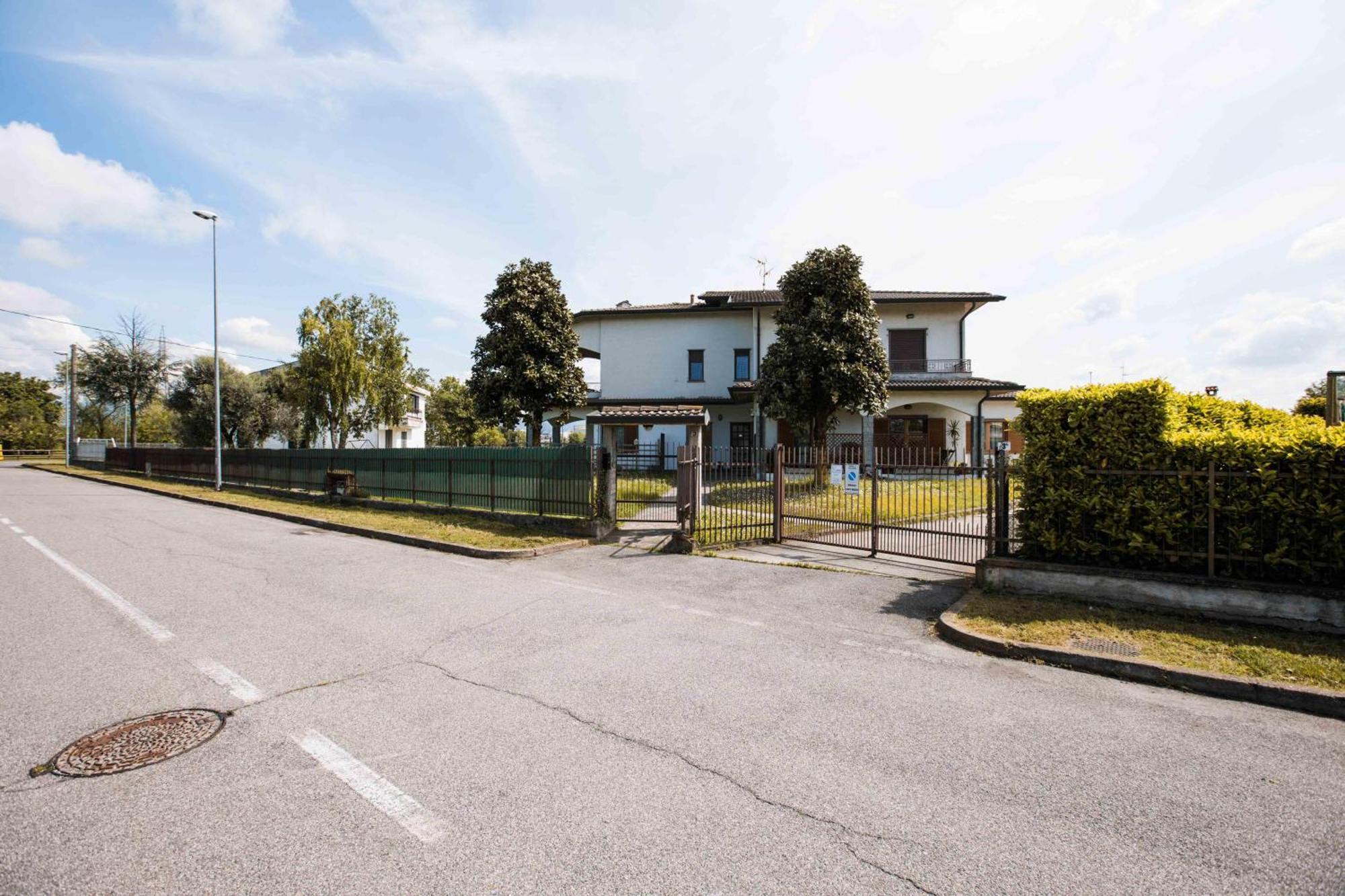 Relax&Fly Bgy Orio Hotel Grassobbio Exterior foto